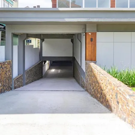 Rosa Edificio Vita Boulevard Gramado Exterior photo