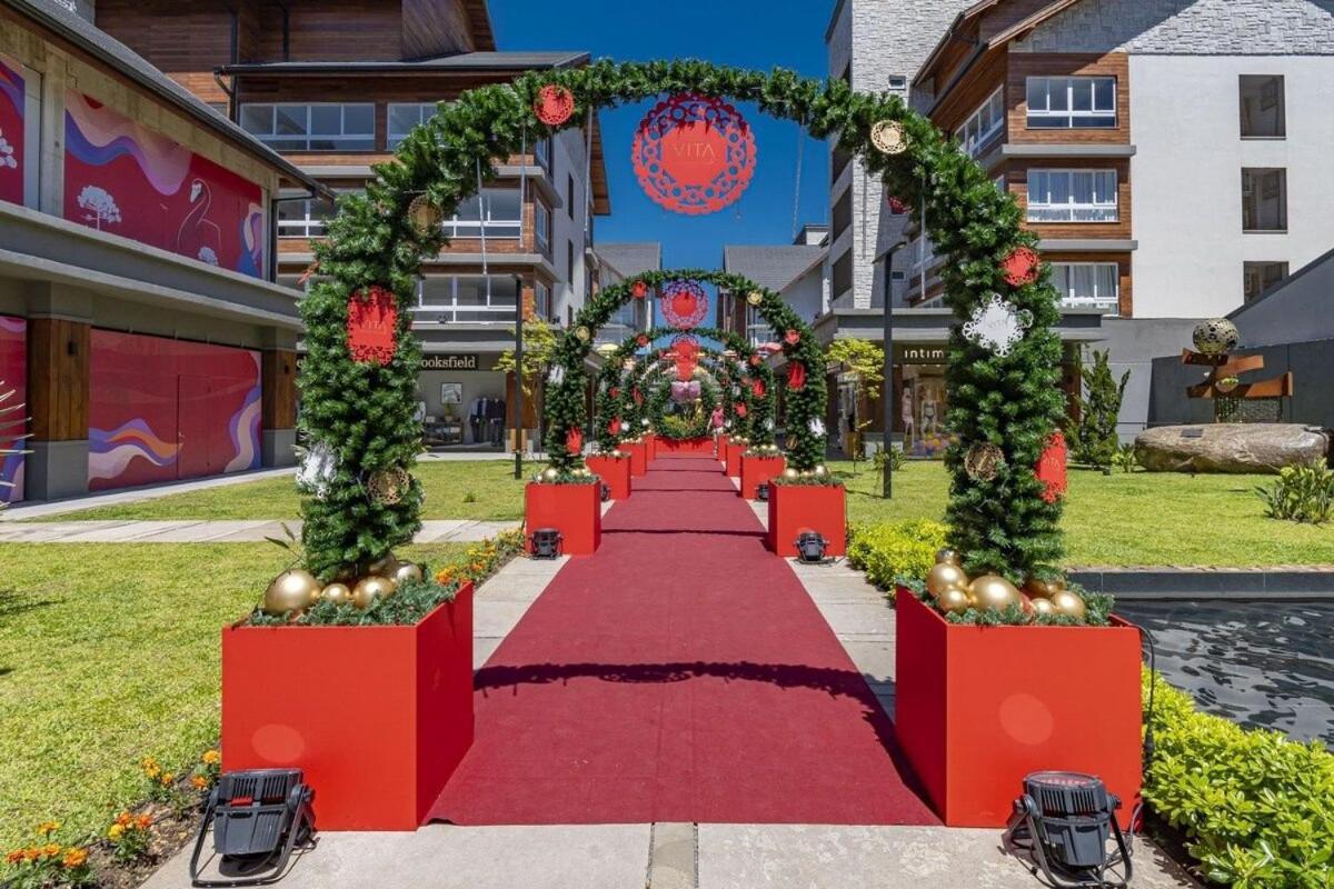 Rosa Edificio Boulevard Apartment Gramado