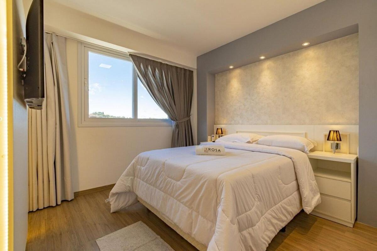Rosa Edificio Boulevard Apartment *
