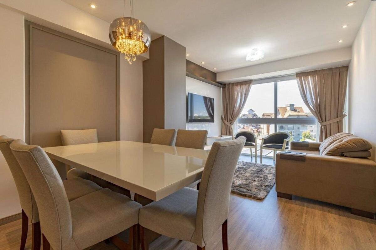 Rosa Edificio Boulevard Apartment *
